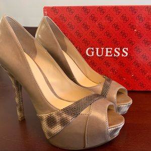 Guess shoes. Gorgeous Taupe w/ faux snakeskin